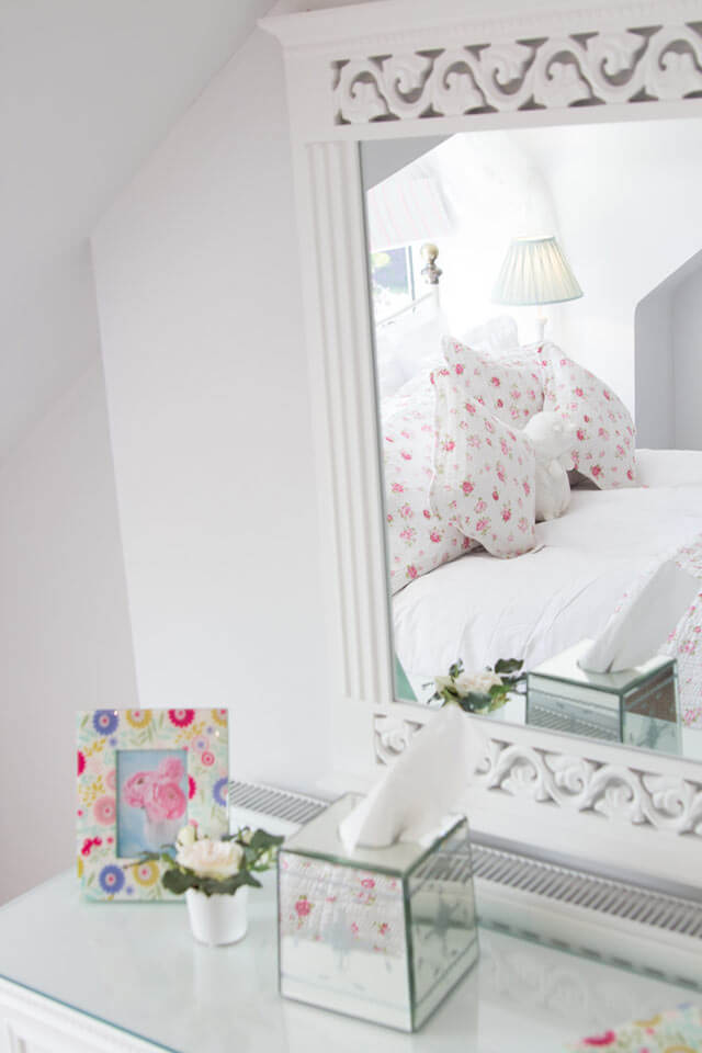 Bedroom-Detail