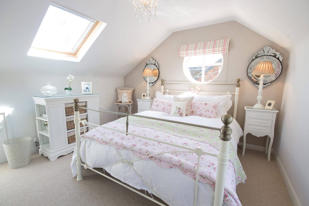 Curlew-cottage-lower-peover-bedroom_9168