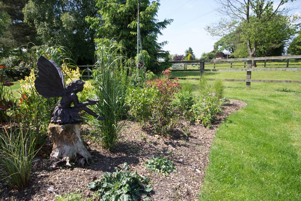 Gardens-at-Curlew-Cottage